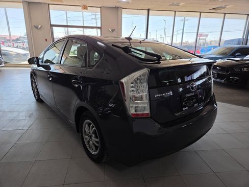 Used 2010 Toyota Prius Five image 5
