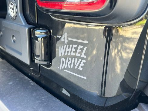 New 2026 Jeep Wrangler Unlimited Sport image 25