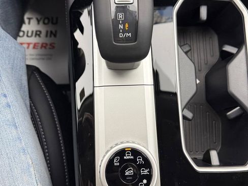 New 2026 Mitsubishi Outlander SE AWD/4WD image 21