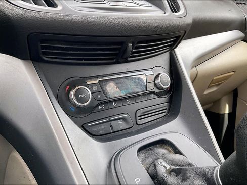 Used 2014 Ford Escape SE w/ Equipment Group 201A FWD image 32