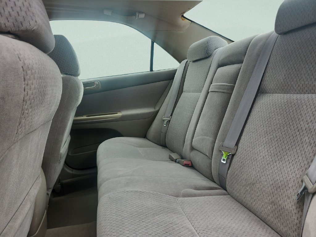 Used 2003 Toyota Camry LE FWD image 22