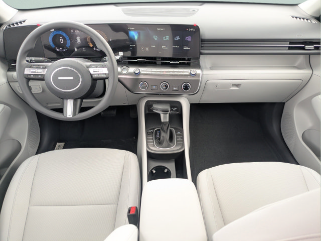 New 2027 Hyundai Kona SE FWD image 13