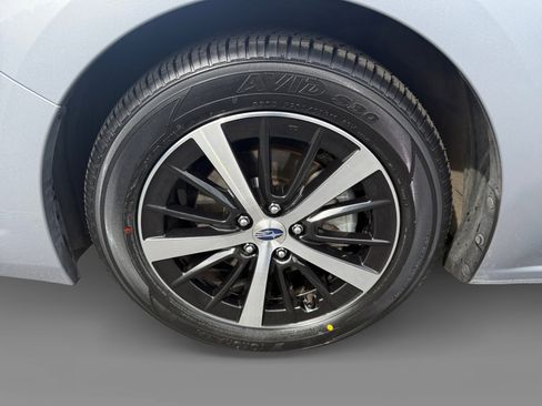 Used 2023 Subaru Impreza Premium image 9