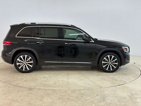 Used 2021 Mercedes-Benz GLB 250 image 8
