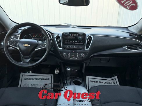 Used 2016 Chevrolet Malibu LT FWD image 24
