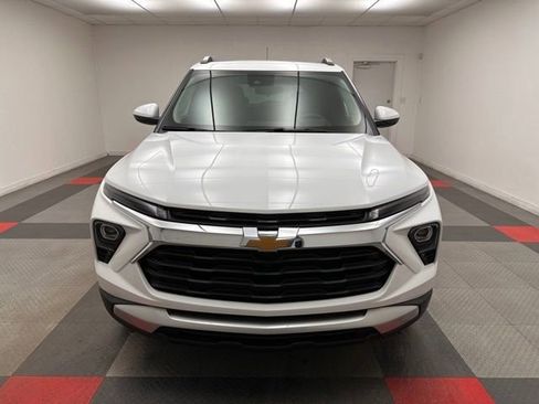 New 2026 Chevrolet TrailBlazer LT w/ Driver Confidence Package image 2