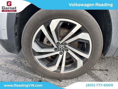 Used 2021 Volkswagen Atlas SEL Premium image 9