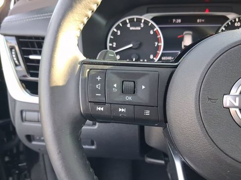 Certified 2022 Nissan Rogue SL w/ SL Premium Package AWD/4WD image 20