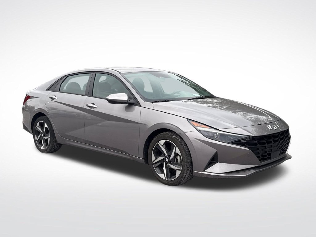Used 2023 Hyundai Elantra SEL w/ Convenience Package FWD image 9
