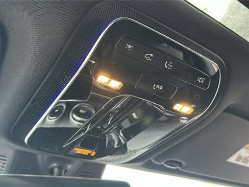 Certified 2025 Mercedes-Benz GLC 300 4MATIC image 24