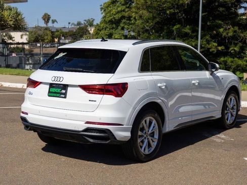 Used 2022 Audi Q3 2.0T Premium Plus w/ Premium Plus Package image 5