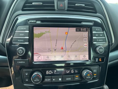 Used 2021 Nissan Maxima SR w/ Sport Mat Group FWD image 30