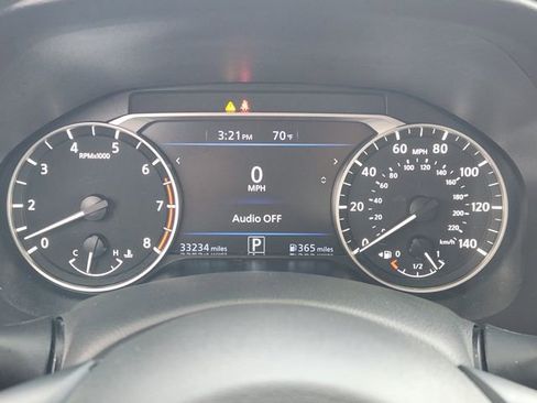 Used 2025 Nissan Altima 2.5 SV AWD/4WD image 13