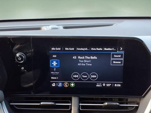 Used 2025 Chevrolet Trax LS w/ LS Convenience Package FWD image 18