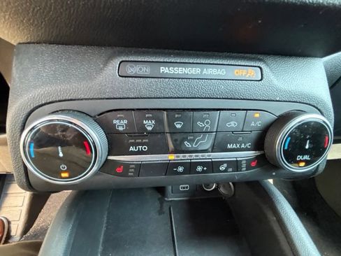 Used 2025 Ford Escape ST-Line Select AWD/4WD image 15