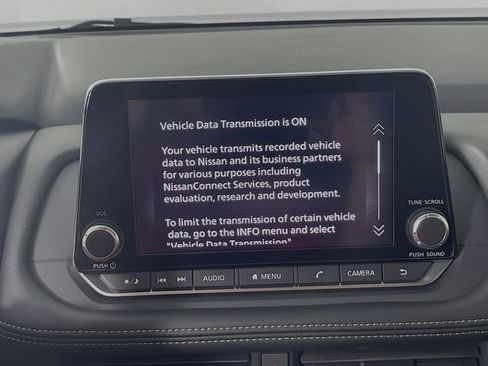 Used 2025 Nissan Rogue SV w/ SV Premium Package FWD image 9