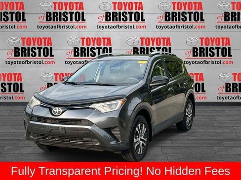 Used 2016 Toyota RAV4 LE FWD image 8