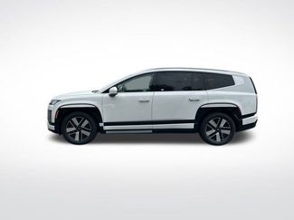 New 2026 Hyundai Ioniq 9 SEL video 2