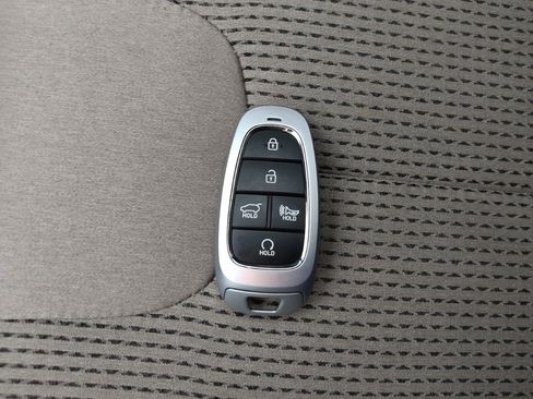 Used 2023 Hyundai Santa Fe SEL AWD/4WD image 32