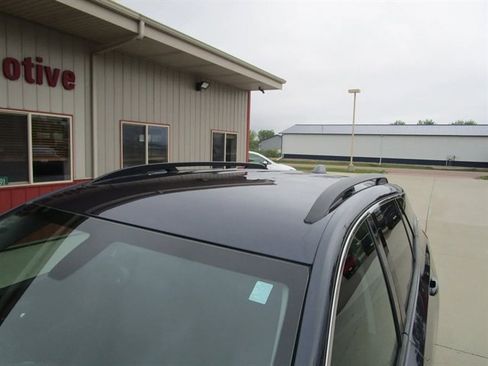 Used 2019 GMC Terrain SLE w/ Driver Convenience Package AWD/4WD image 35