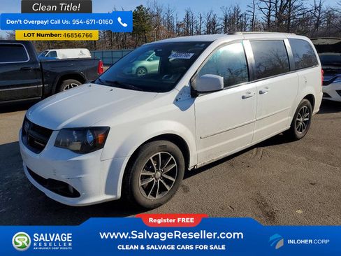 Used 2017 Dodge Grand Caravan GT FWD image 1