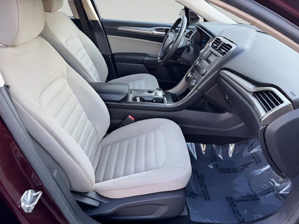 Used 2017 Ford Fusion S FWD image 24