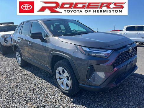 Used 2023 Toyota RAV4 LE AWD/4WD image 1