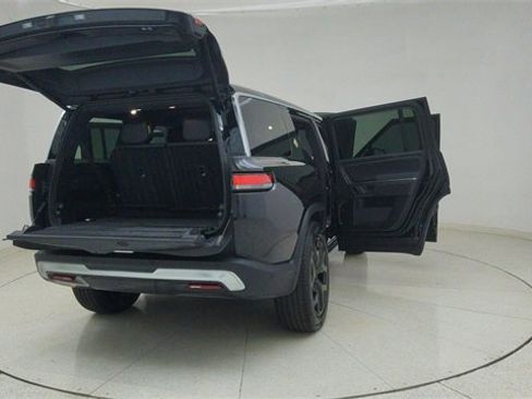Used 2024 Rivian R1S Adventure image 76