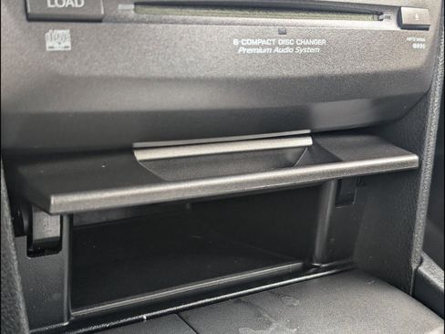 Used 2011 Honda Crosstour EX-L image 16