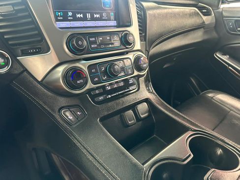 Used 2018 Chevrolet Tahoe LT image 43