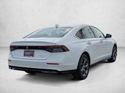 New 2026 Honda Accord EX-L image 2