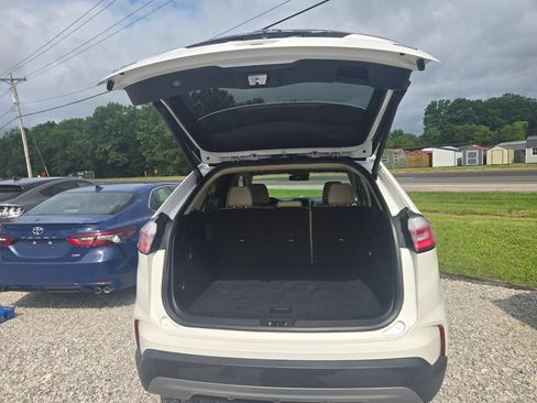 Used 2022 Ford Edge SEL w/ Convenience Package AWD/4WD image 5