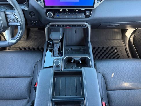 Used 2025 Toyota Tundra Limited image 10