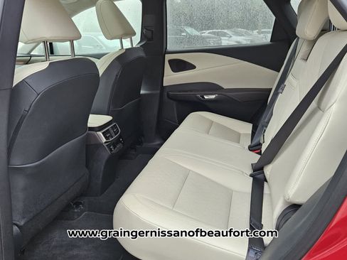 Used 2025 Lexus RX 350 Premium Plus w/ Convenience Package image 4