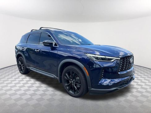 Used 2023 INFINITI QX60 Luxe w/ Performance Audio Package AWD/4WD image 3