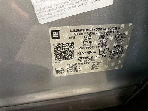 Certified 2019 GMC Acadia SLE AWD/4WD image 29