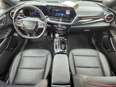 Used 2024 Chevrolet Trax RS w/ Sunroof Package image 20