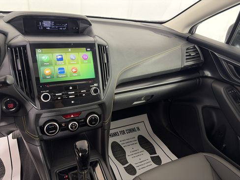 Used 2021 Subaru Crosstrek 2.5i Sport w/ Moonroof Package AWD/4WD image 4