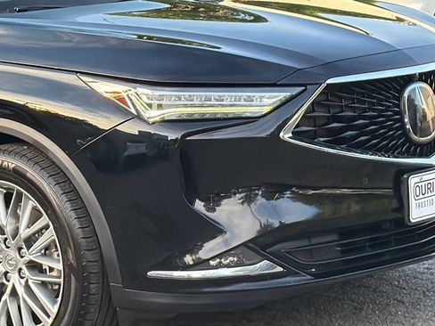 Used 2023 Acura MDX SH-AWD w/ Advance Package image 2