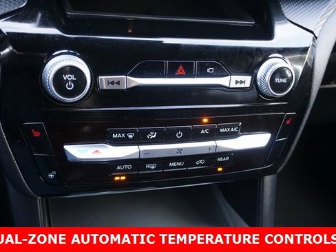 Used 2023 Ford Explorer ST-Line w/ Class IV Trailer Tow Package image 20