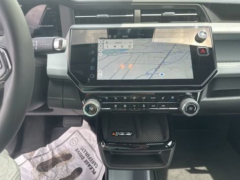 New 2027 Chevrolet Bolt RS w/ Super Cruise Package FWD image 22