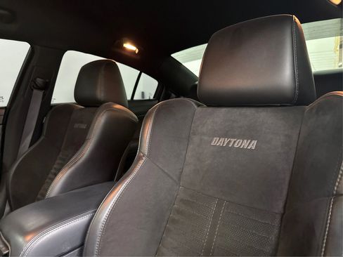 Used 2023 Dodge Charger R/T w/ Daytona Edition Group image 29