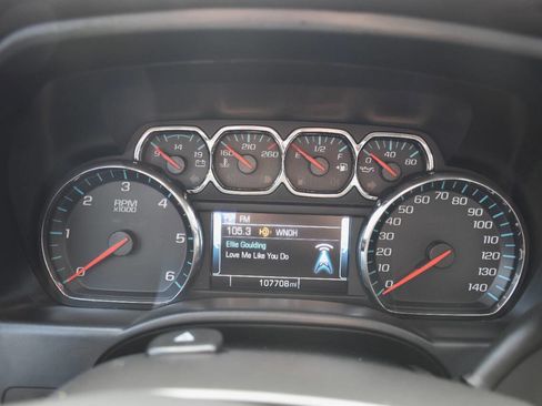 Used 2018 Chevrolet Silverado 1500 LTZ image 23