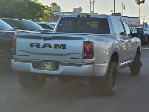 New 2026 RAM 3500 Laramie AWD/4WD image 4