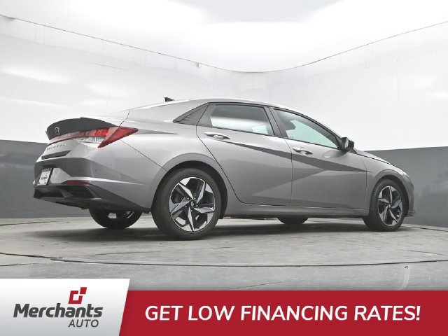 Used 2023 Hyundai Elantra SEL w/ Convenience Package FWD image 35