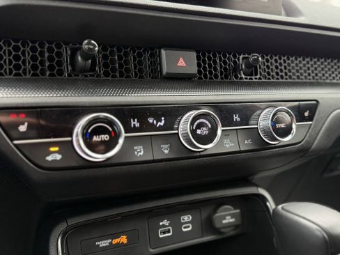 Used 2025 Honda CR-V Sport-L image 22