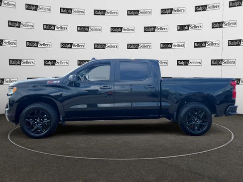 Used 2025 Chevrolet Silverado 1500 RST w/ Convenience Package II AWD/4WD image 3