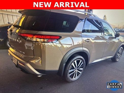Certified 2024 Nissan Pathfinder Platinum w/ Cargo Package image 6