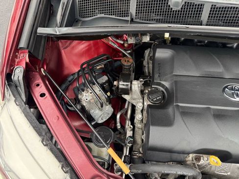 Used 2015 Toyota Sienna SE Premium image 60