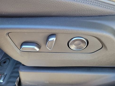 New 2026 GMC Sierra 1500 Denali w/ Denali Reserve Package image 24